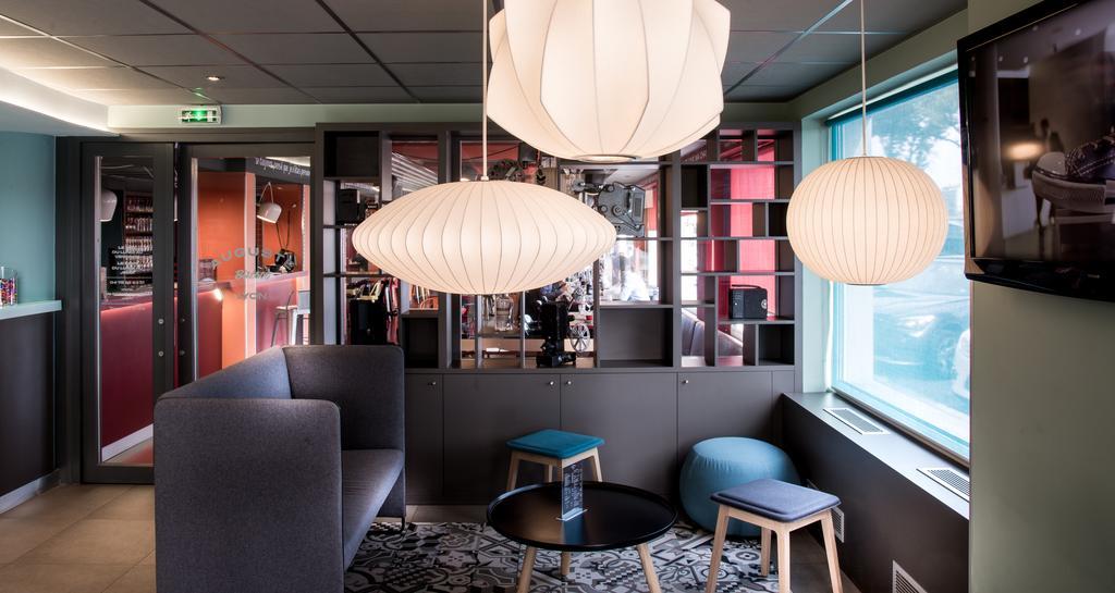Hotel Ibis Styles Centre Confluence 3*