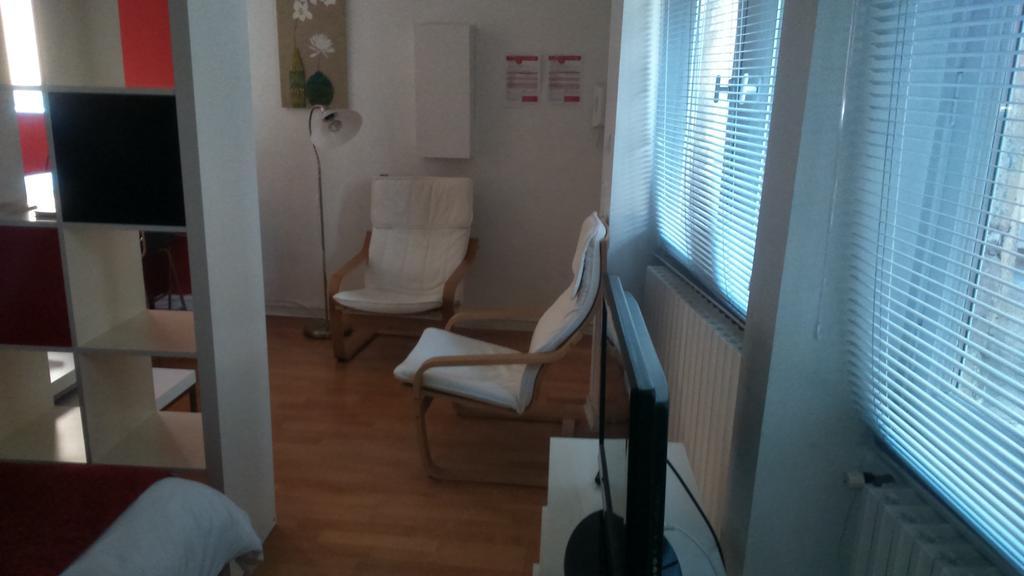 L'outarde Apartment