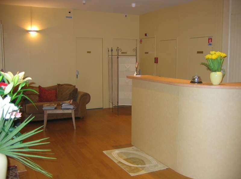 Du Theatre Hotel 2*