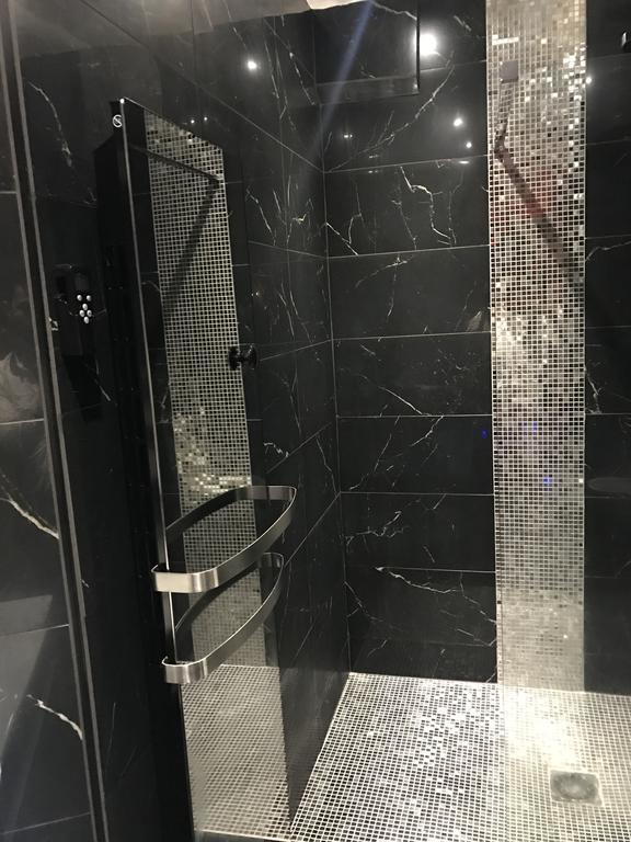 Appartement Le Cabaret Vip *