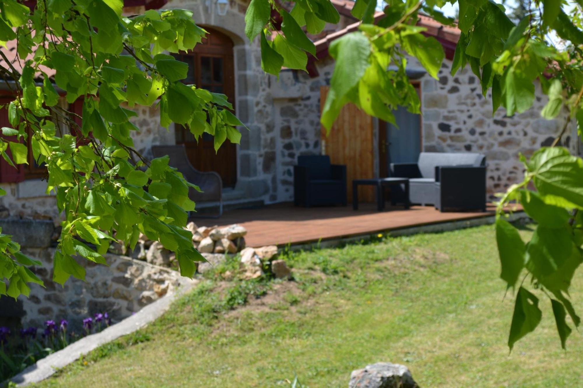 D'hotes La Paravent Bed and breakfast 3*