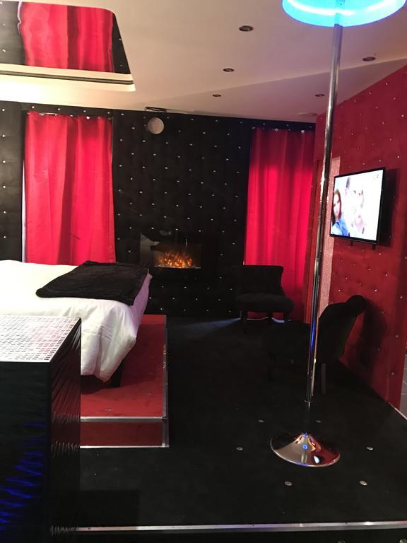 Appartement Le Cabaret Vip *