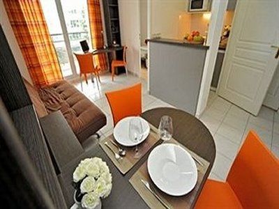 Appart'city Confort Vaise Aparthotel
