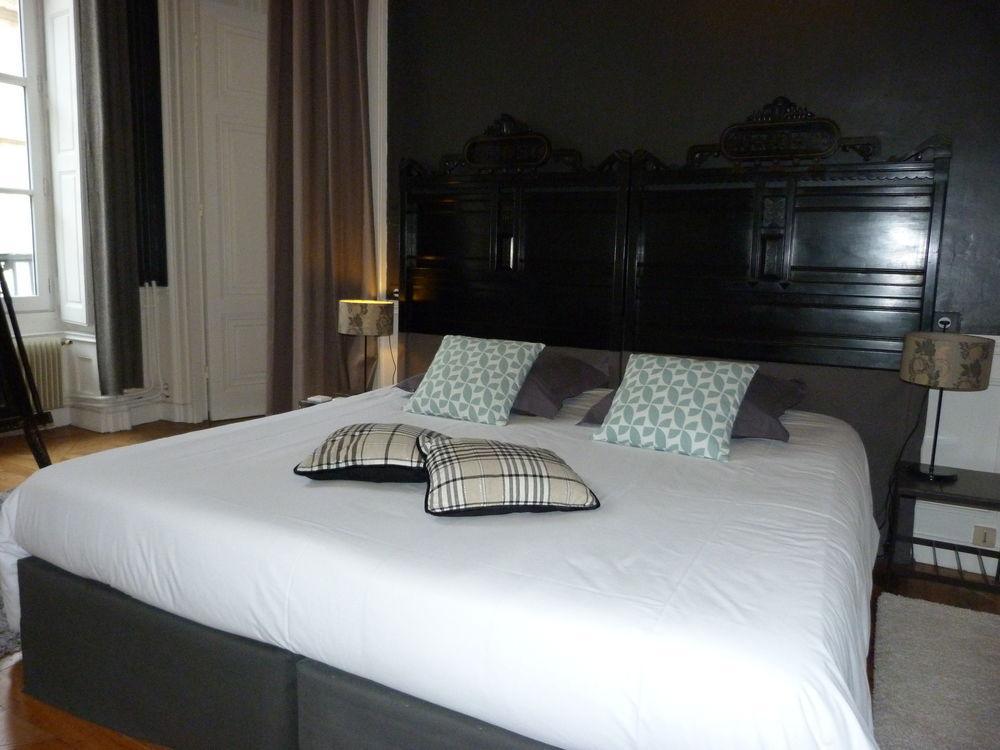 Nuit Au Second D Hotes Bed and breakfast