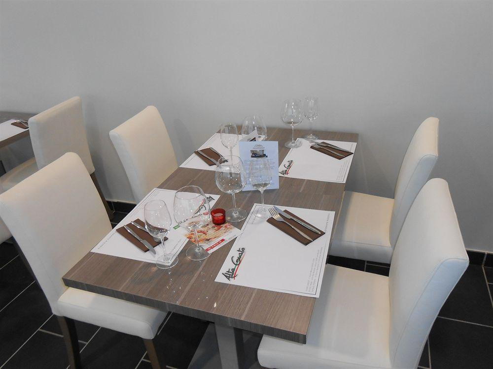 Appart Hotel Odalys City Lyon Confluence Aparthotel 3*