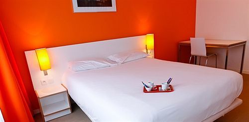 Montempo Cite Internationale 3*