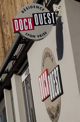 Adonis Dock Ouest Aparthotel 3*