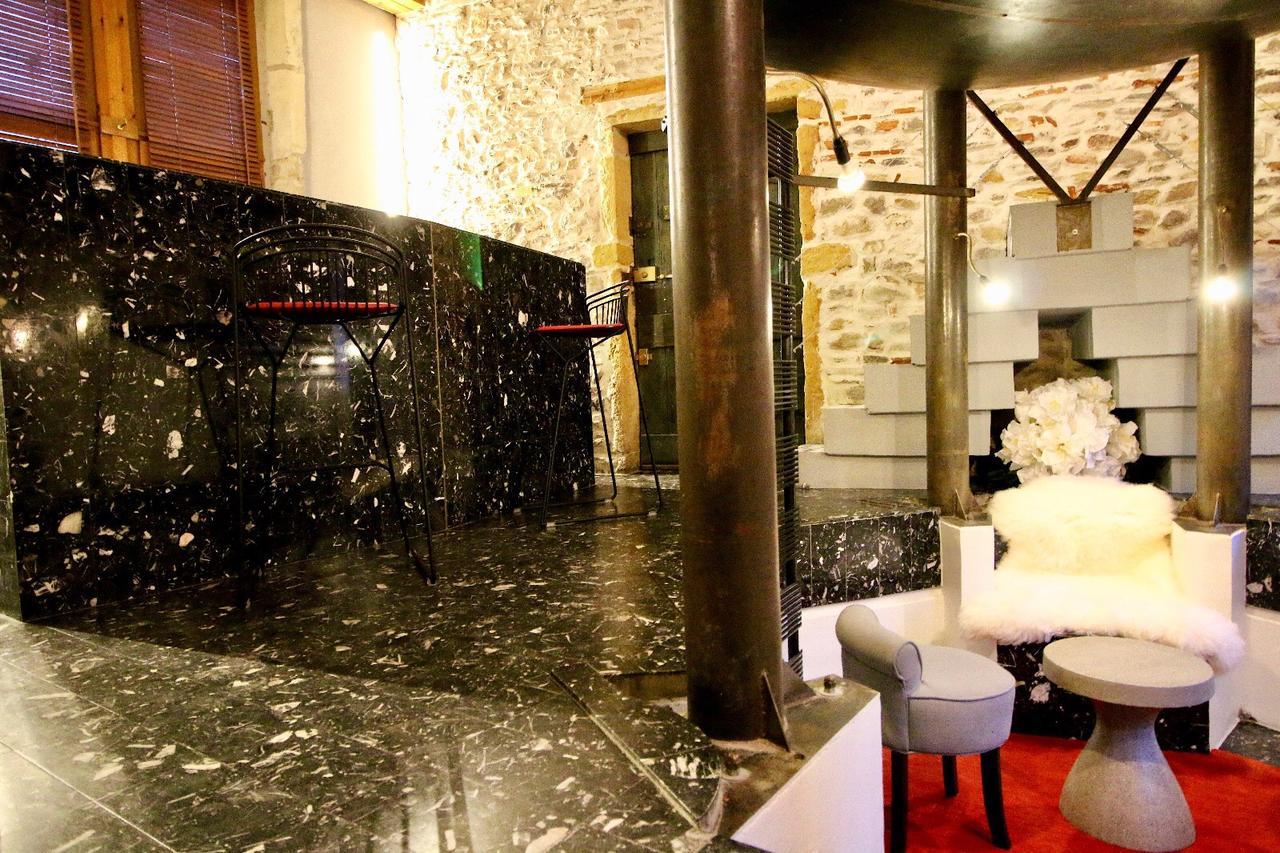 Le Clos De Sainte Croix Apartamento *