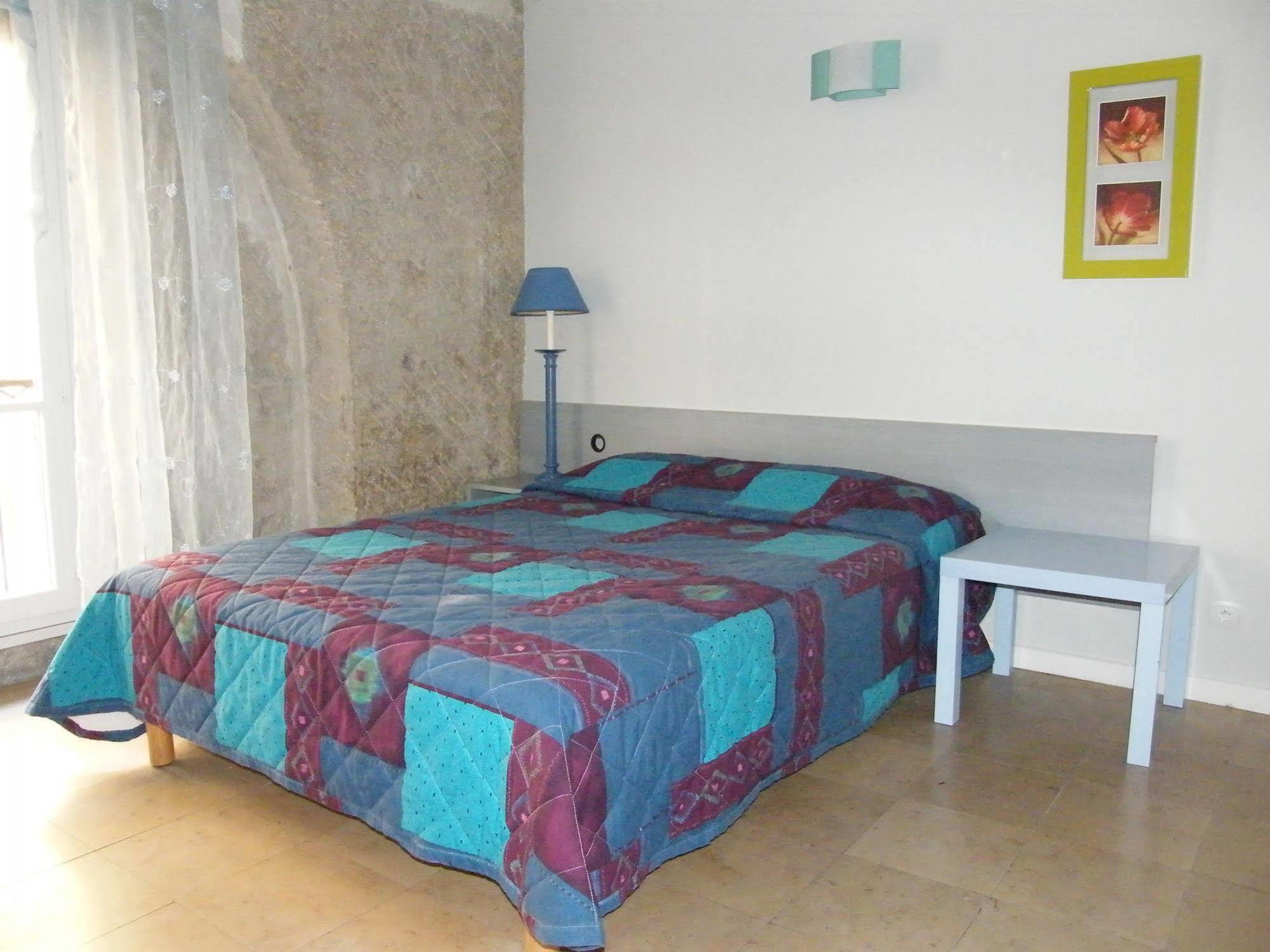 Avy Bellecour 2*
