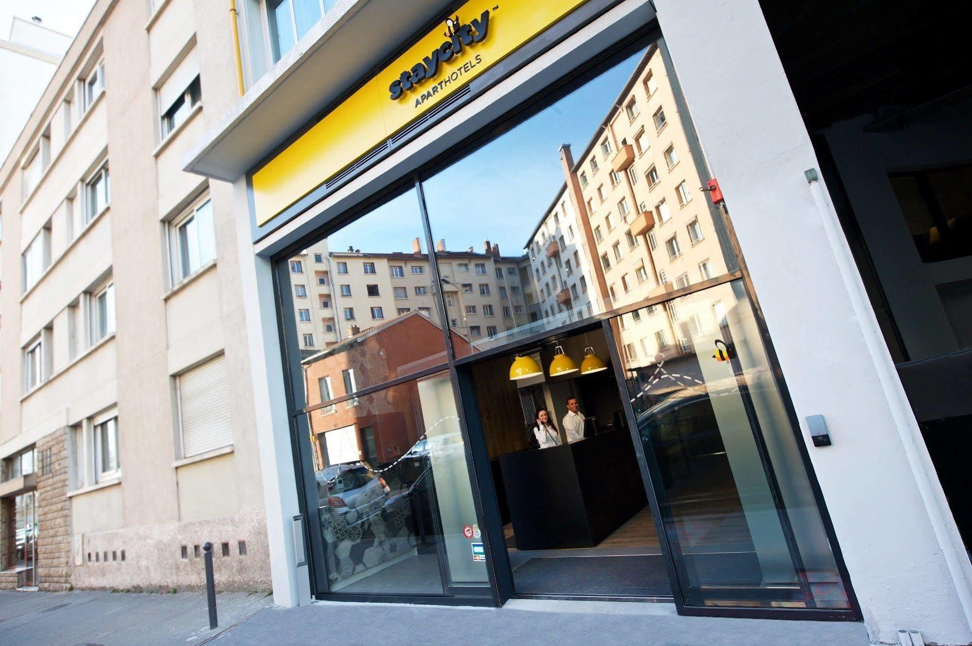 Staycity Rue Garibaldi Aparthotel