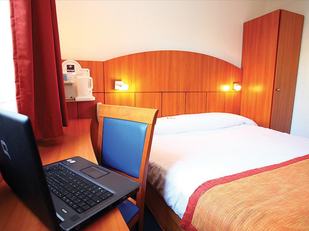 Hotel Ibis Styles Centre Confluence 3*