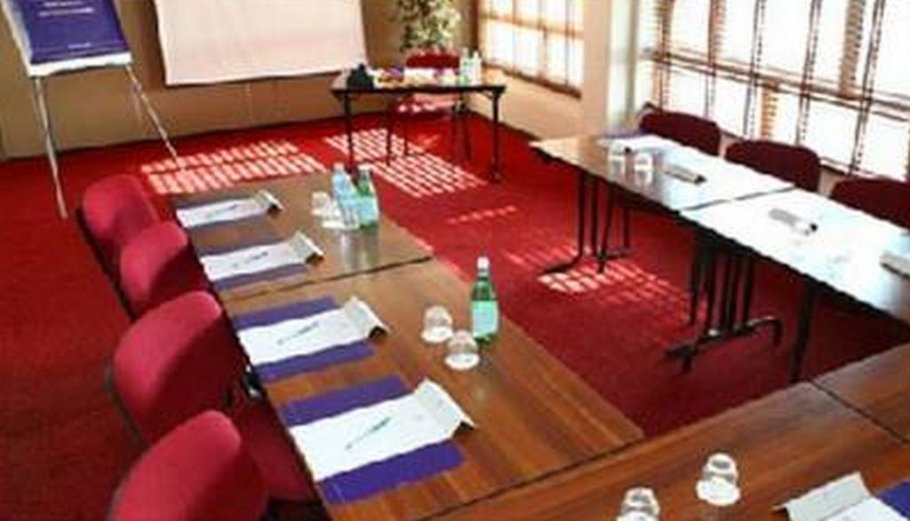 Ibis Styles Centre Confluence 3*