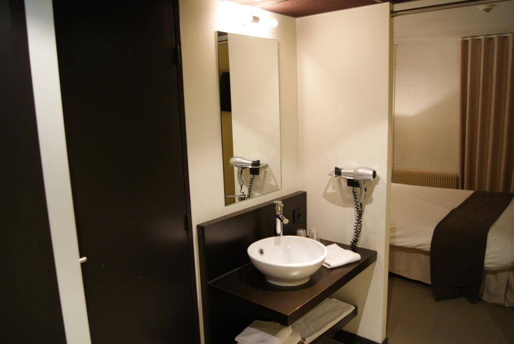 Central Perrache Hotel 3*