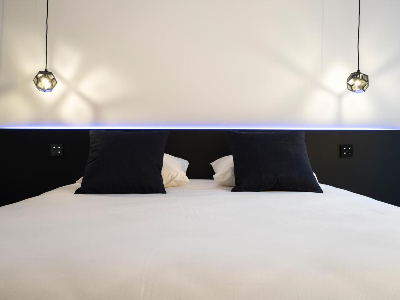Mihotel Vieux Hotel