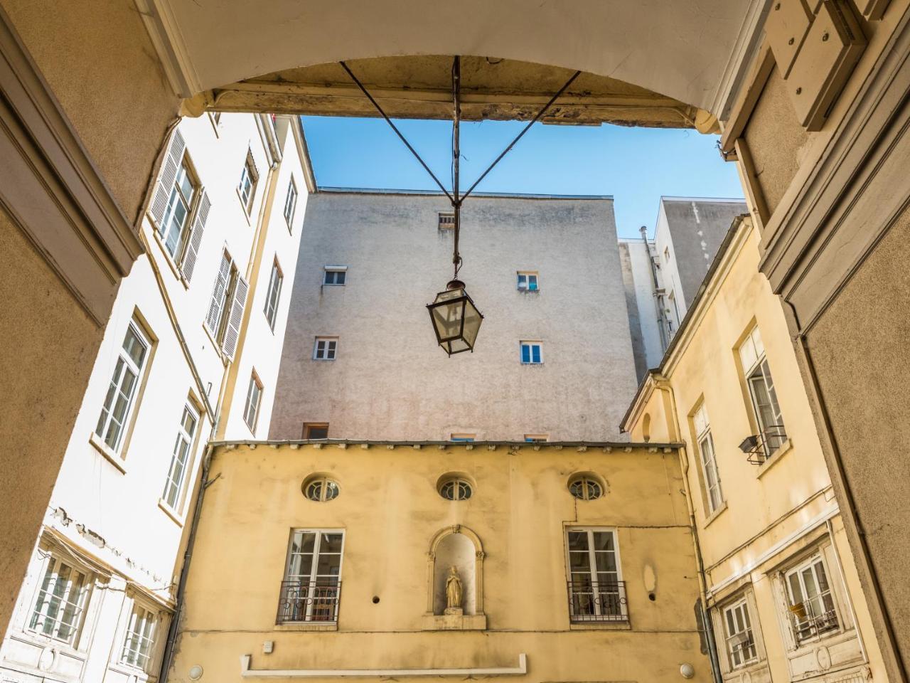 Mihotel Comte Hotel Lyon