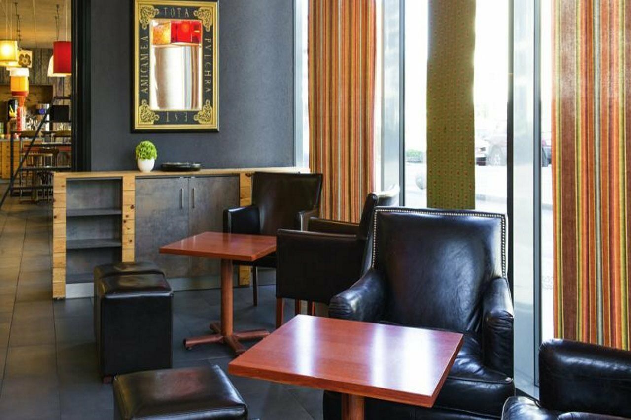 Hotel Ibis Styles Centre - Gare Part Dieu 3*