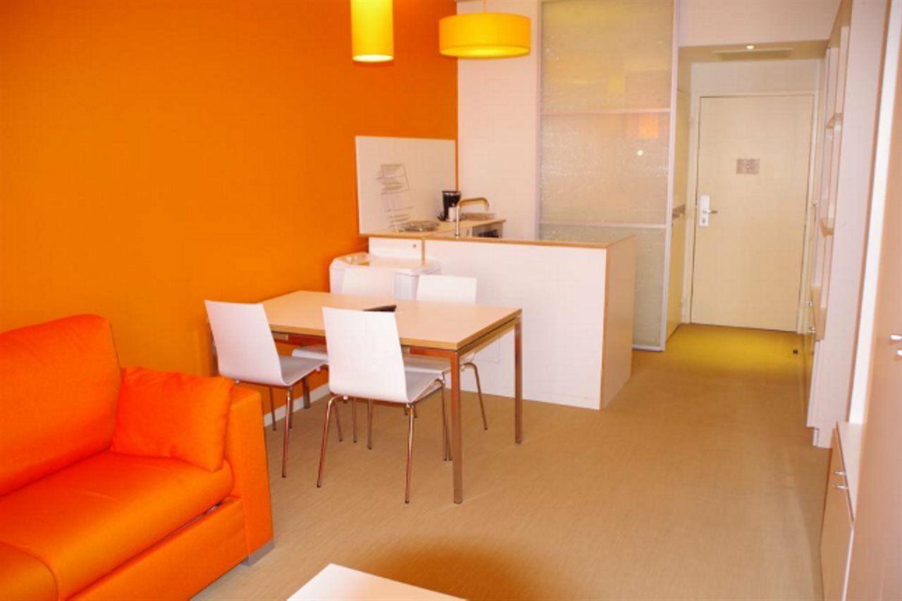 Hotel Montempo Cite Internationale 3*