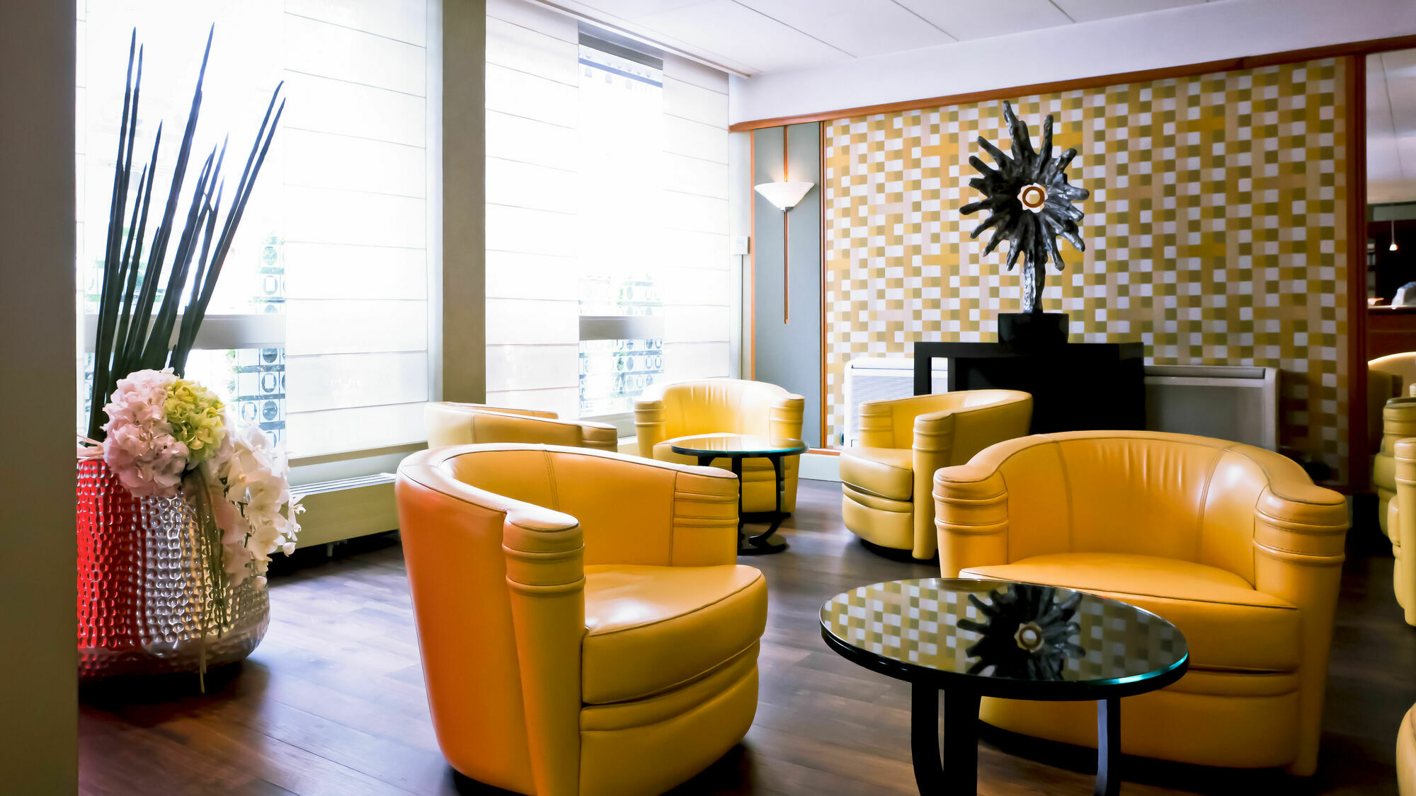 Chromatics & Restaurant Hill Club By Happyculture Hotel 3*