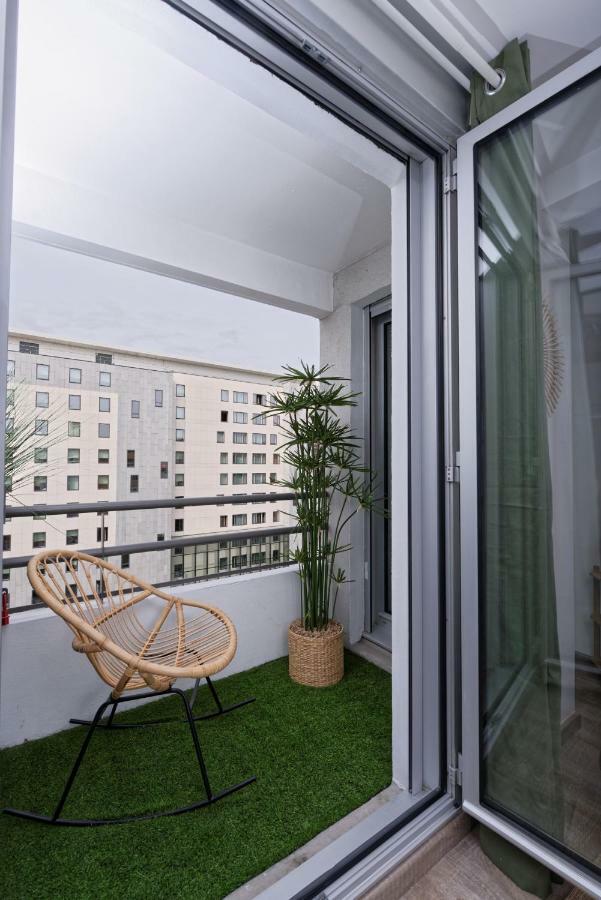 Appartement At In