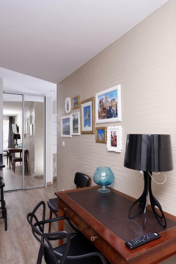 Appartement At In *