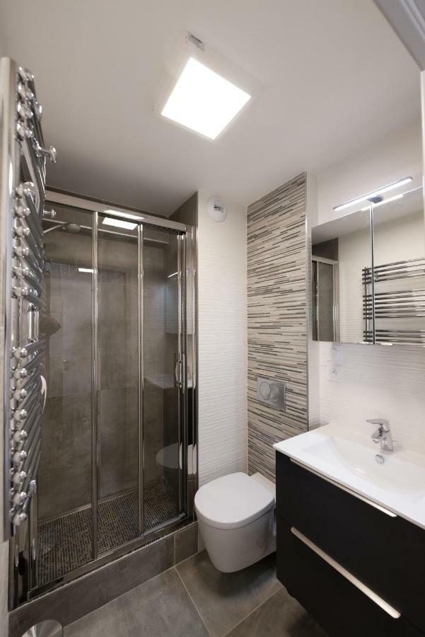 Appartement At In *