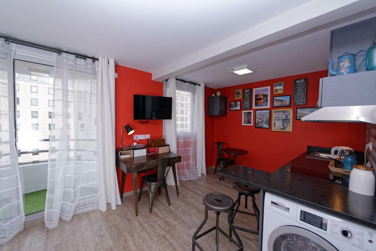 At In Appartement Lyon