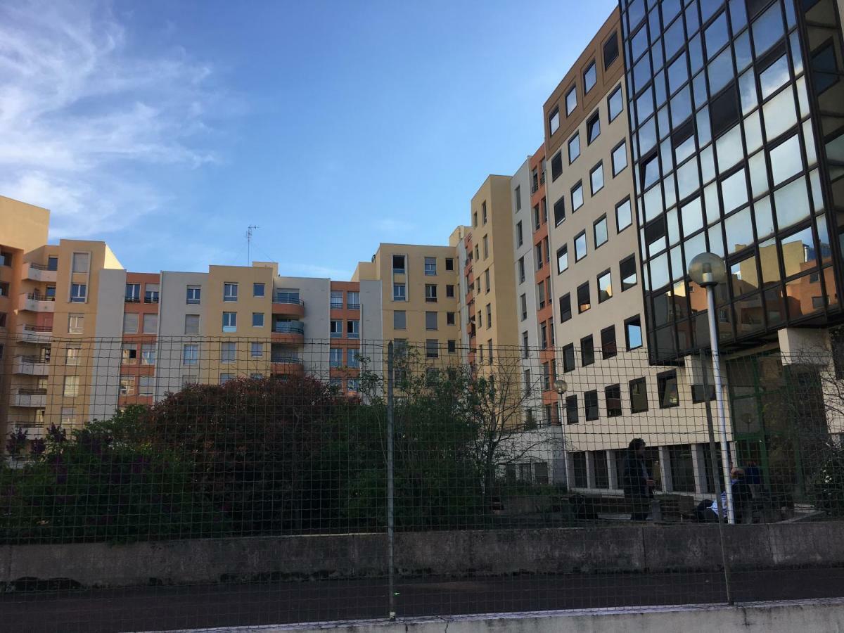 At In Lyon