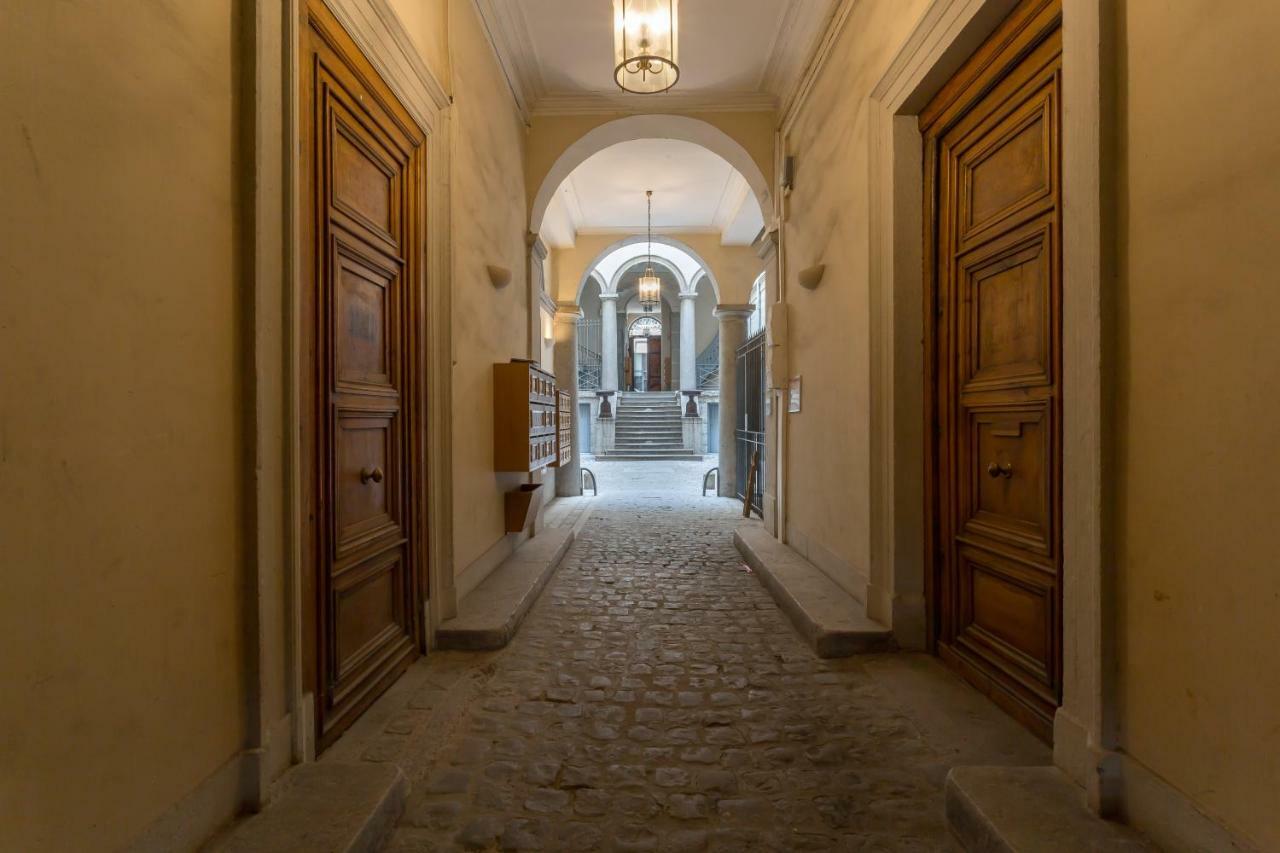 Apartment Quai-royale *