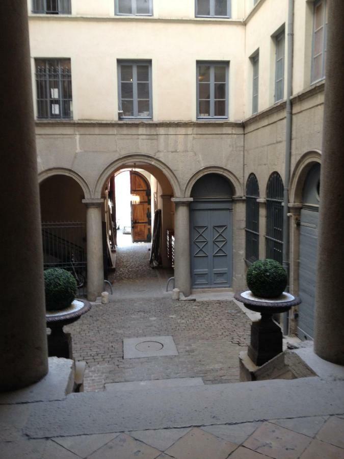 Quai-royale Apartment *