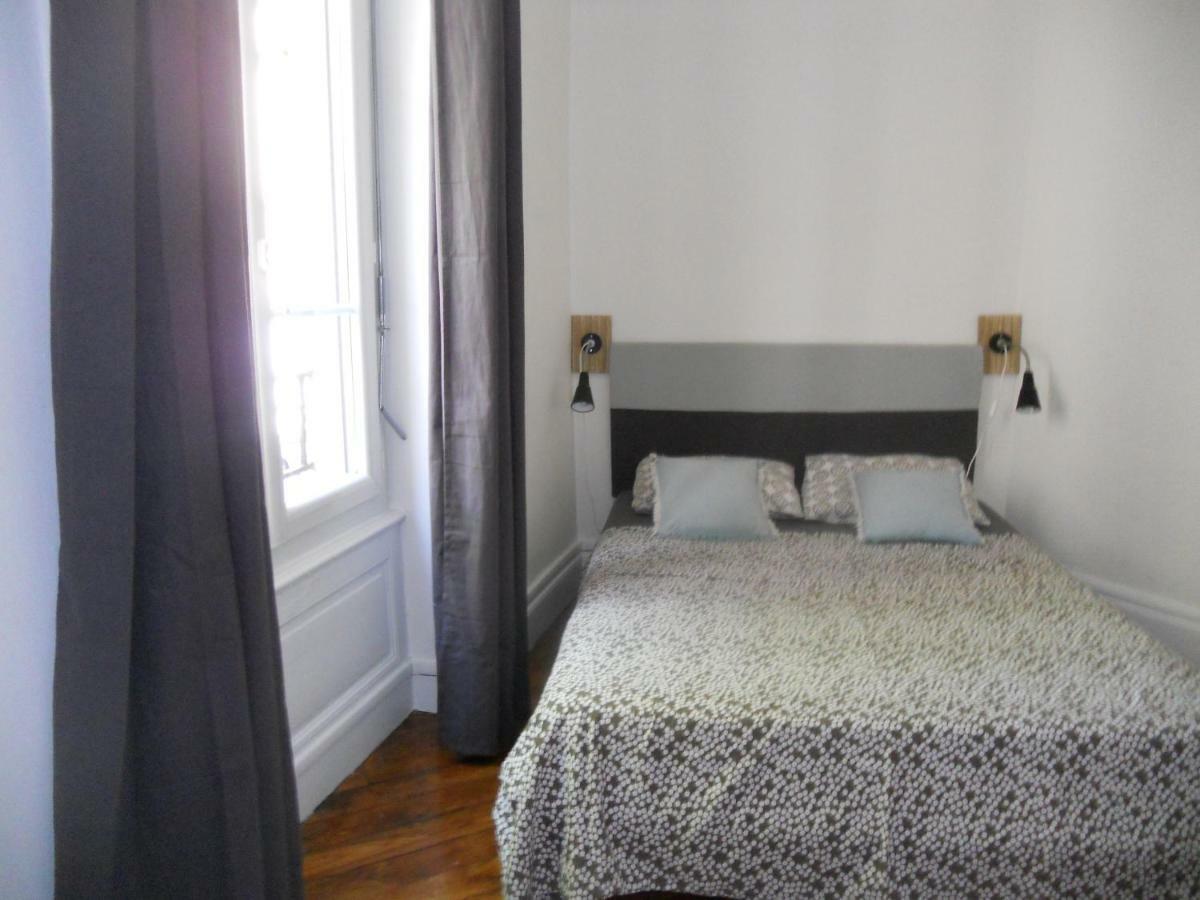 Au 303 Apartment