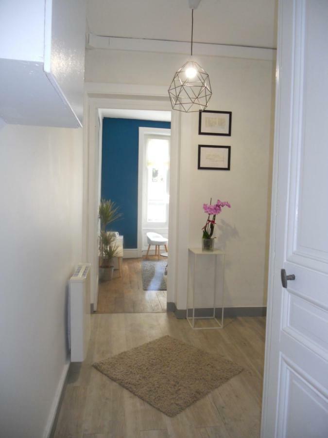 Au 303 Apartment