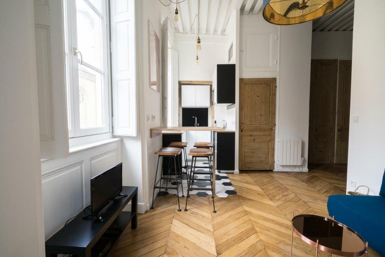 Doyenne Vieux Apartment