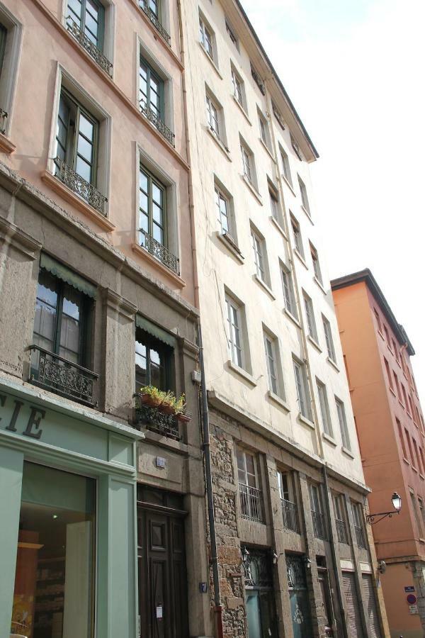 Doyenne Vieux Apartment *