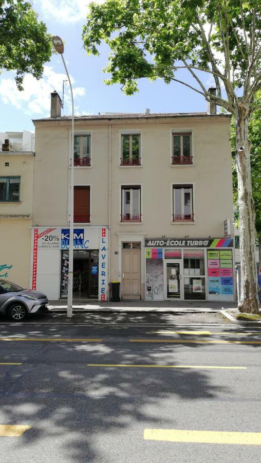 Les A - Authentique Et Unique Lyon