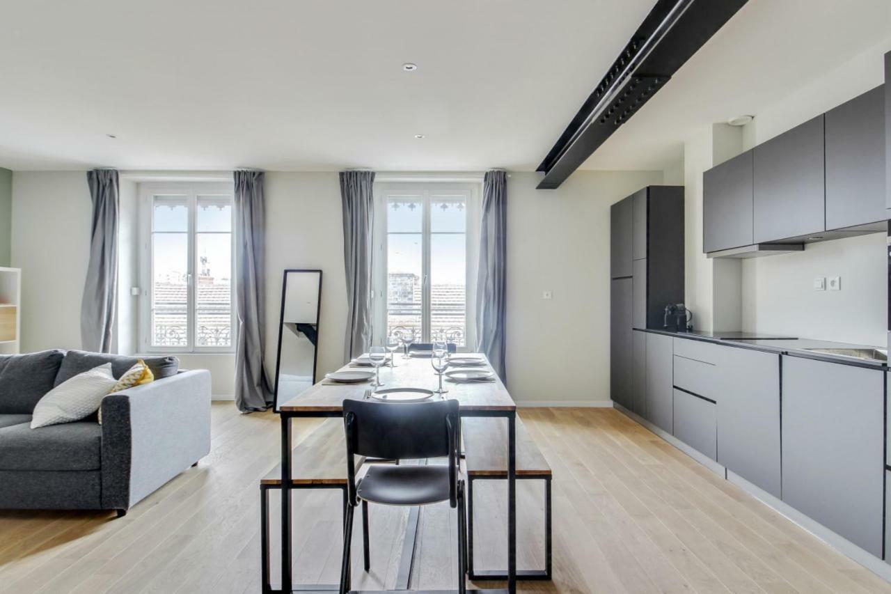Large And Renovated Flat For 6 People In Part-dieu District - Welkeys Appartement