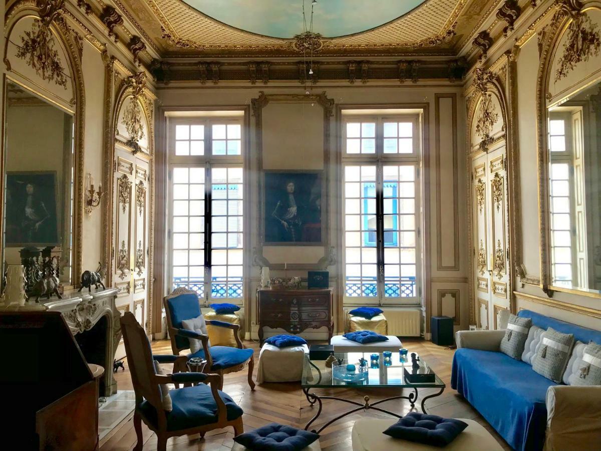 Homestay Chez Madame De Bellecour *