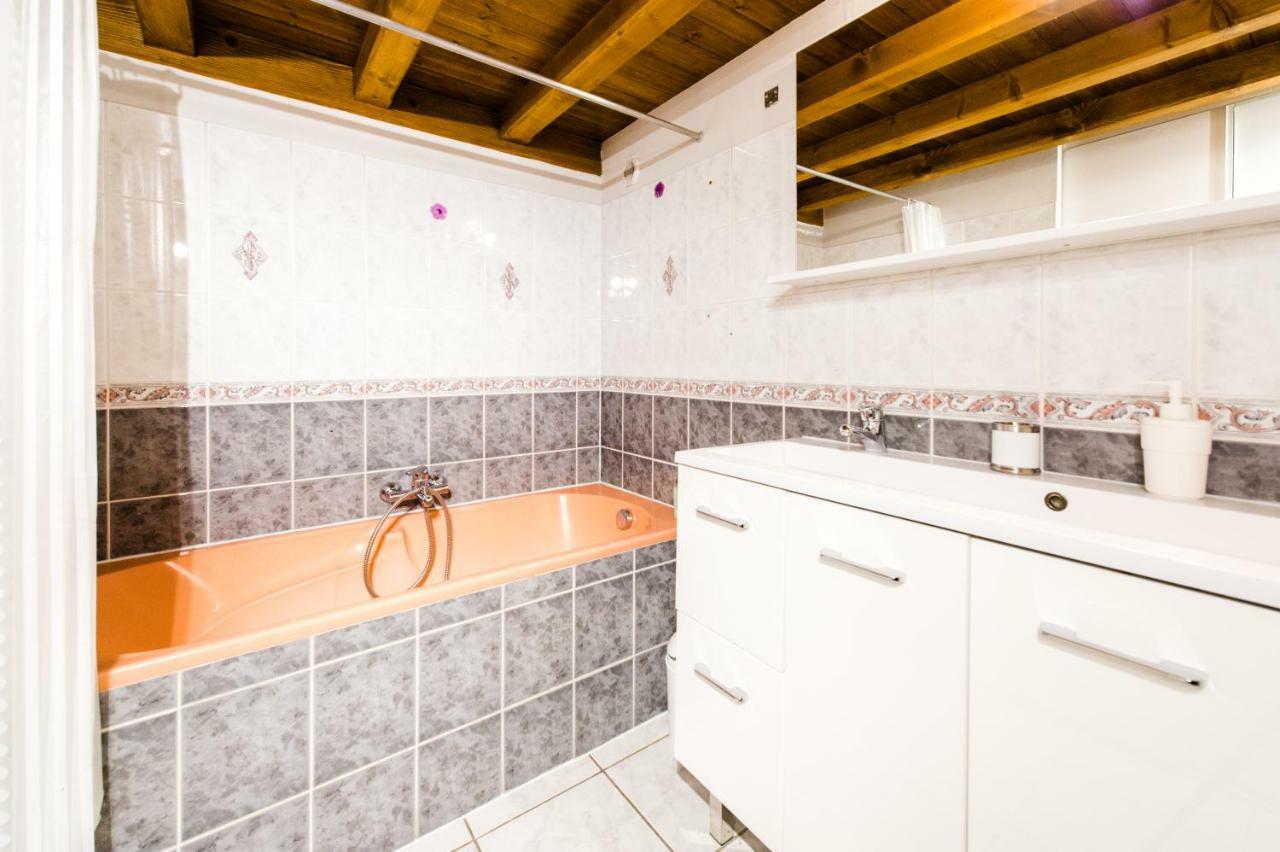 Constantine Terreaux Apartment *
