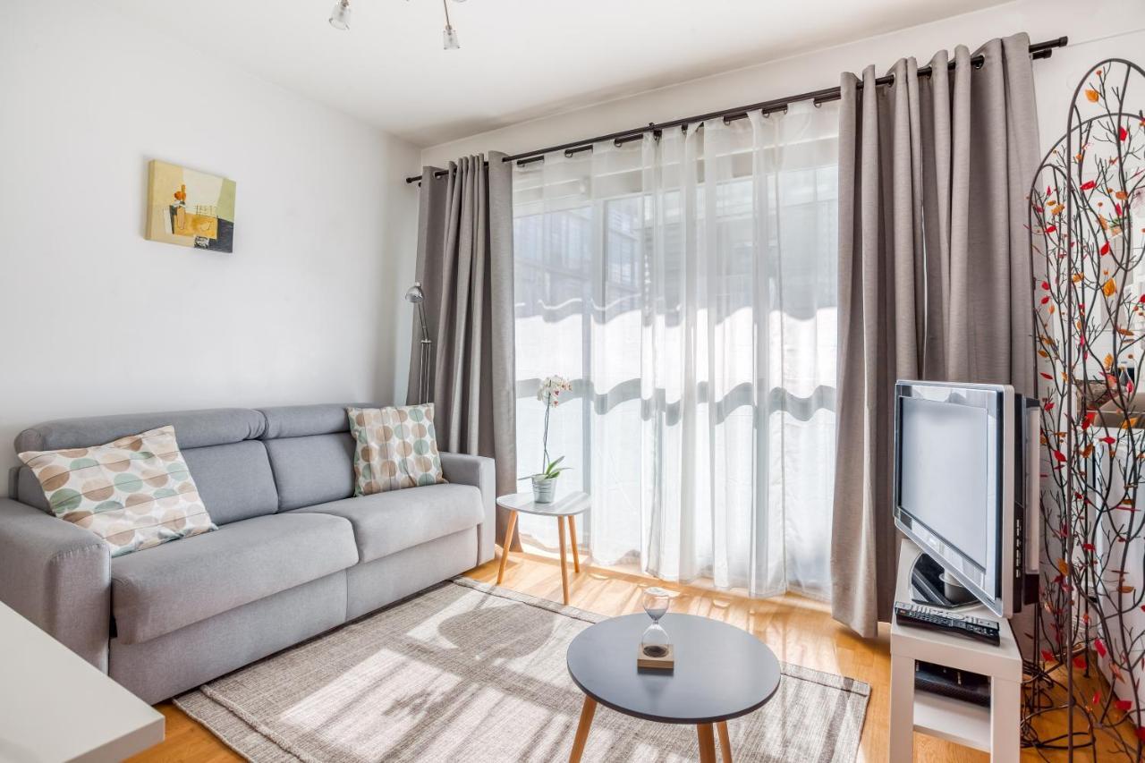 Apartment Lyon Confluence - Duplex Au Calme Avec Parking Prive En Option