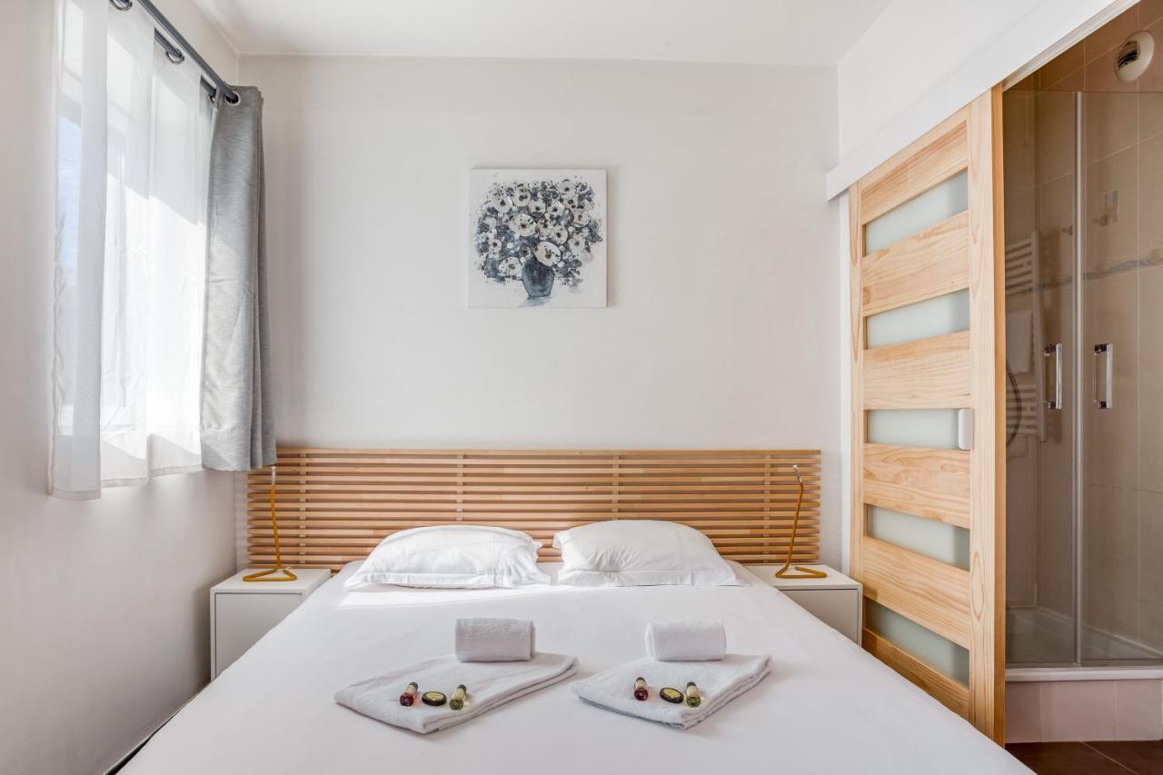 Lyon Confluence - Duplex Au Calme Avec Parking Prive En Option * Lyon