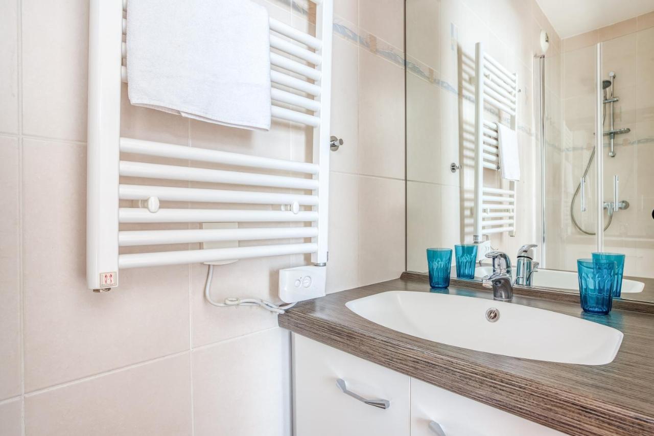 Lyon Confluence - Duplex Au Calme Avec Parking Prive En Option *