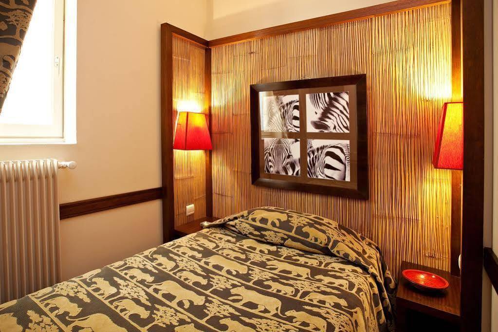 Hotel Globe Et Cecil 4*