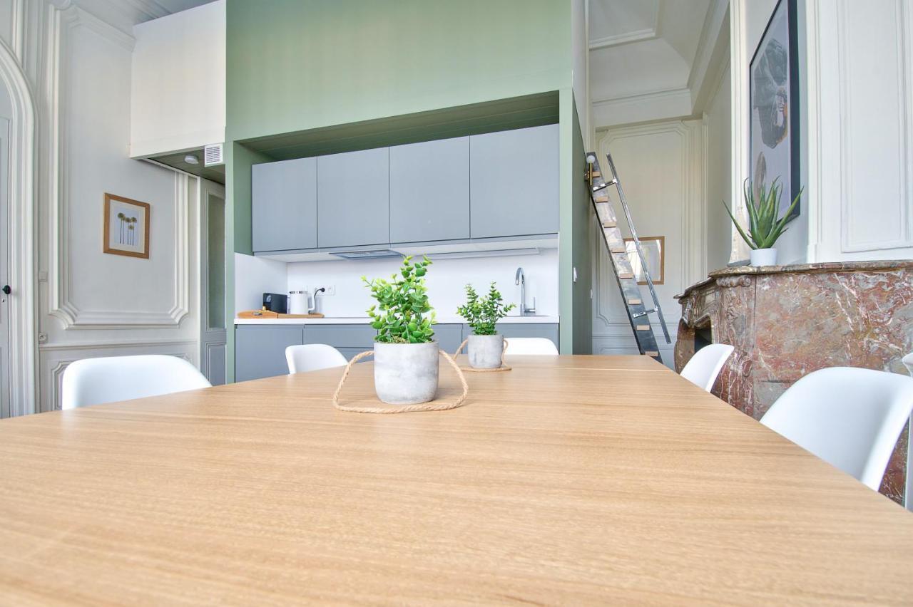 Apartment 21royale
