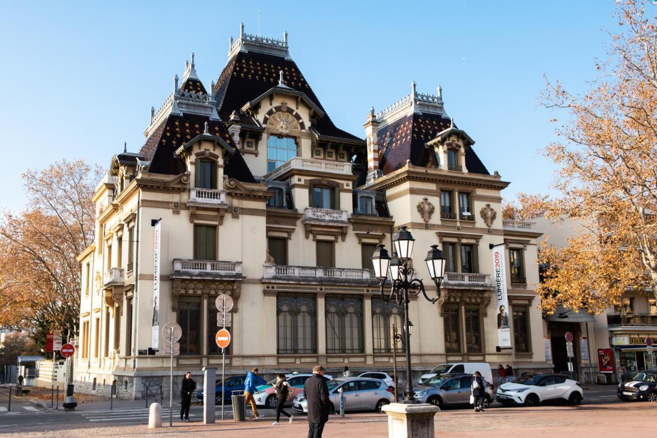 Les A - Authentique Et Unique