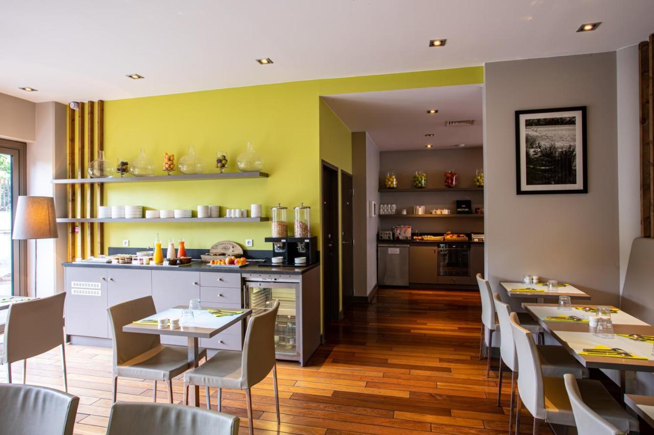 Adonis Dock Ouest Aparthotel Lyon