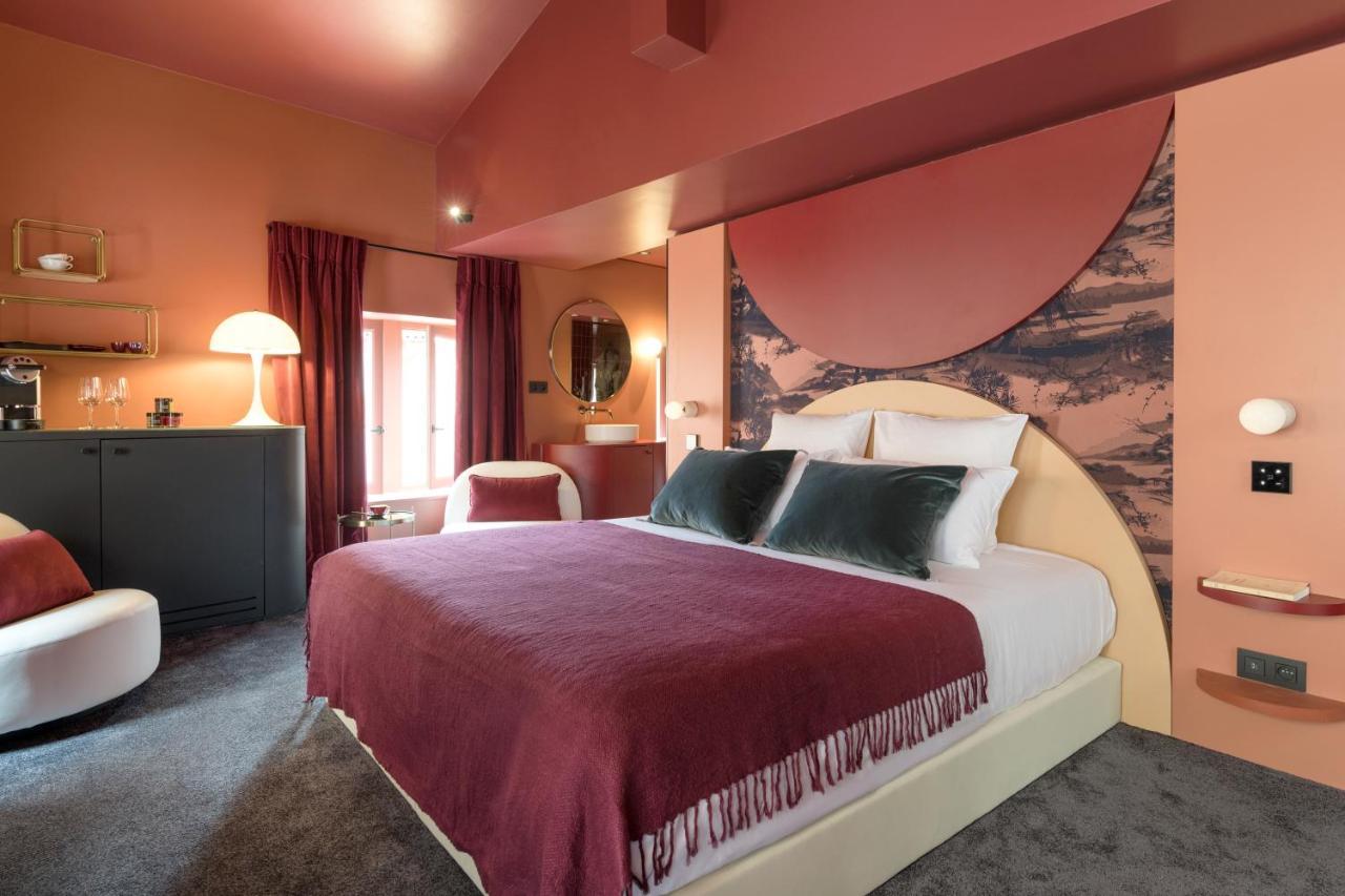 Mihotel Tour Rose