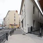 Le Loft 52 - Tres Beau T3 Au Calme Lyon 7