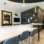 Appartement Chic Proche Bellecour Avec Parking