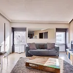 Charming Apartment In The 9Th District
