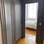 Beautiful 3Br Apt In Lyon Center