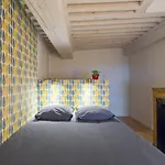 Character Apartment 6 People - City Center